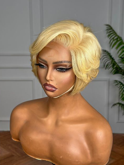 Luna Blonde Pixie™ – 6″ Lace Front Wig