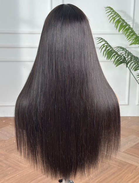 Ava Sleek Fringe™ – 20″ Glueless Straight Wig