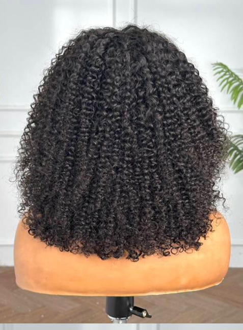 Posh Curl Wave Mini Closure – 4″ × 4″ Lace Closure